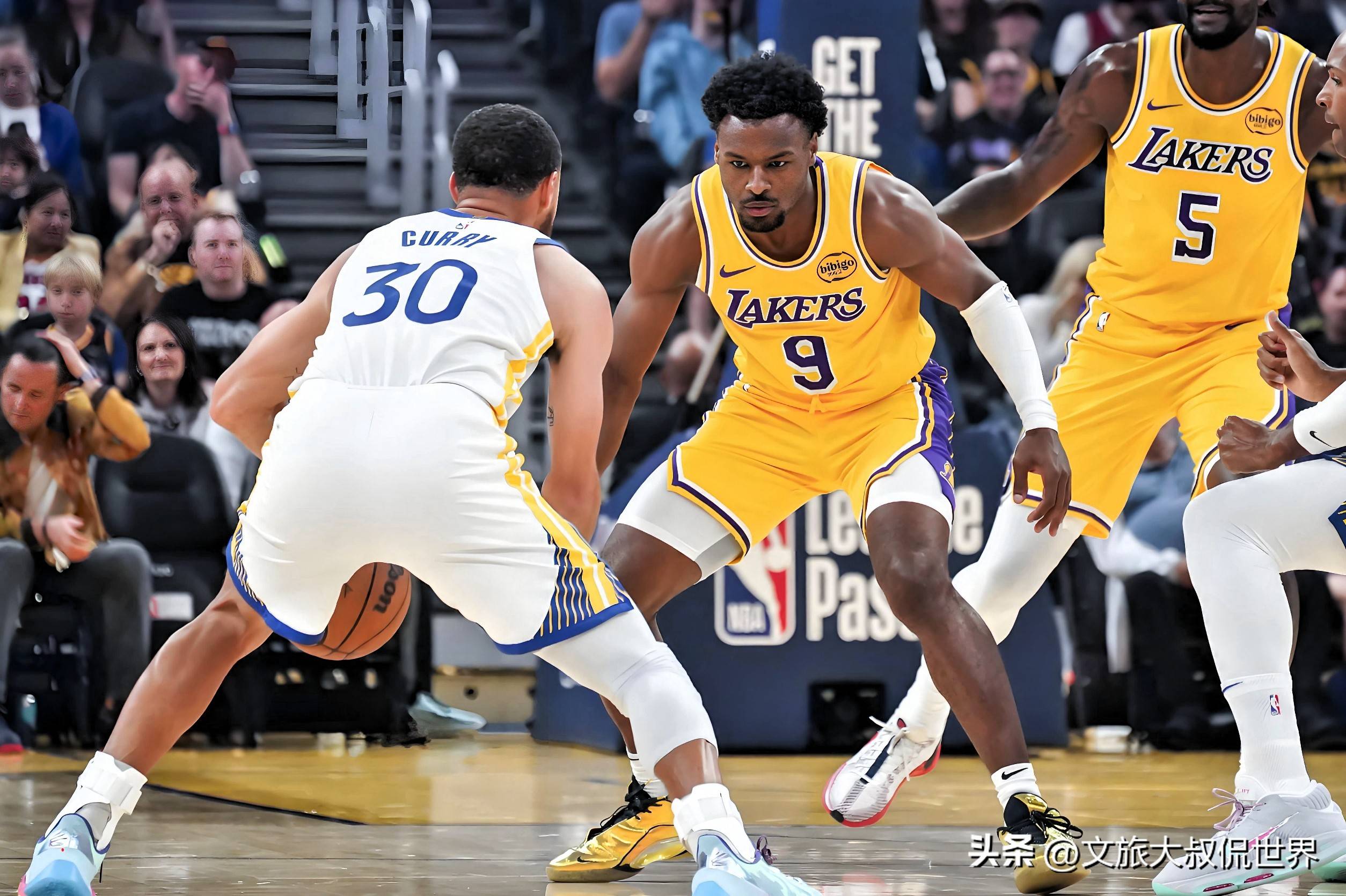 九游-浓眉哥在勇士比赛中势不可挡，回归赛场引发热议！的简单介绍