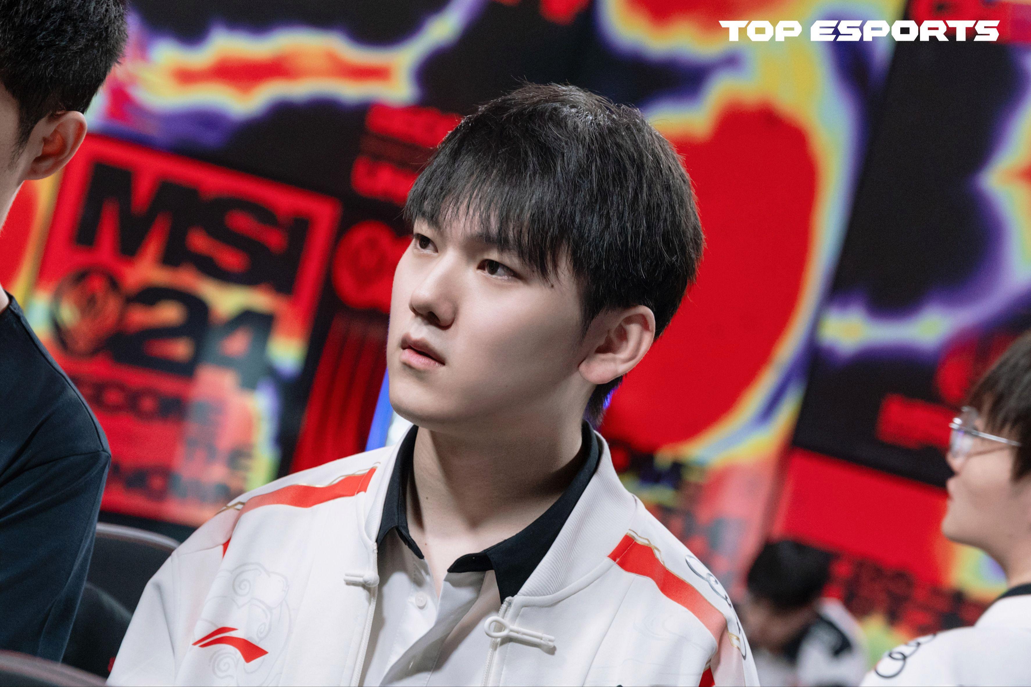 JackeyLove关键节点逆转，RNG带队取胜！的简单介绍